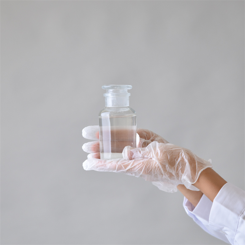 Oktyl-4-metoxicinnamat CAS 5466-77-3